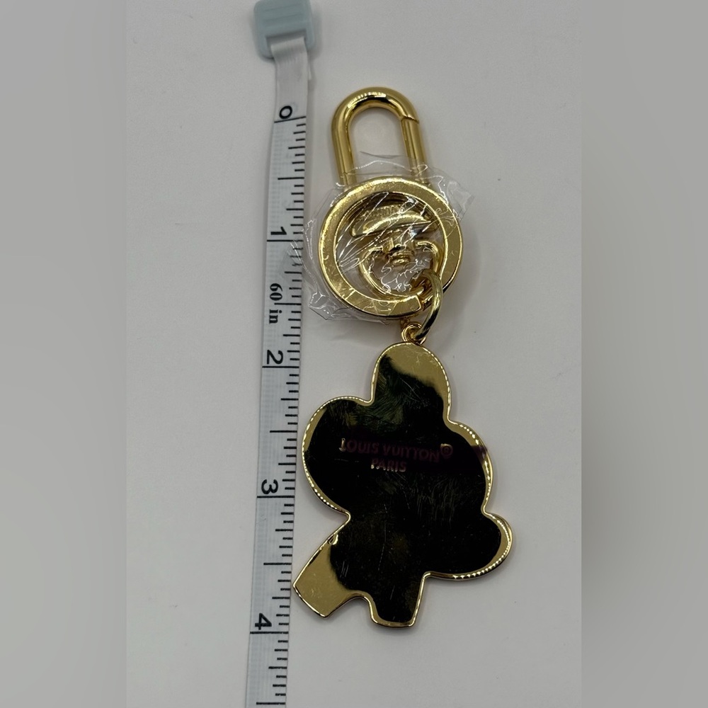 Lv Luxury Gold n pink Keychain bag charm Vivienne key holder NEW - Picture 5 of 6